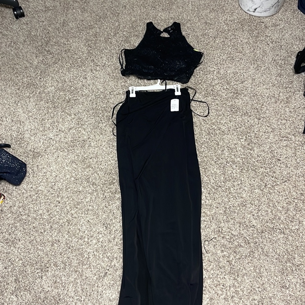 Windsor Black Two Piece Prom Outfit